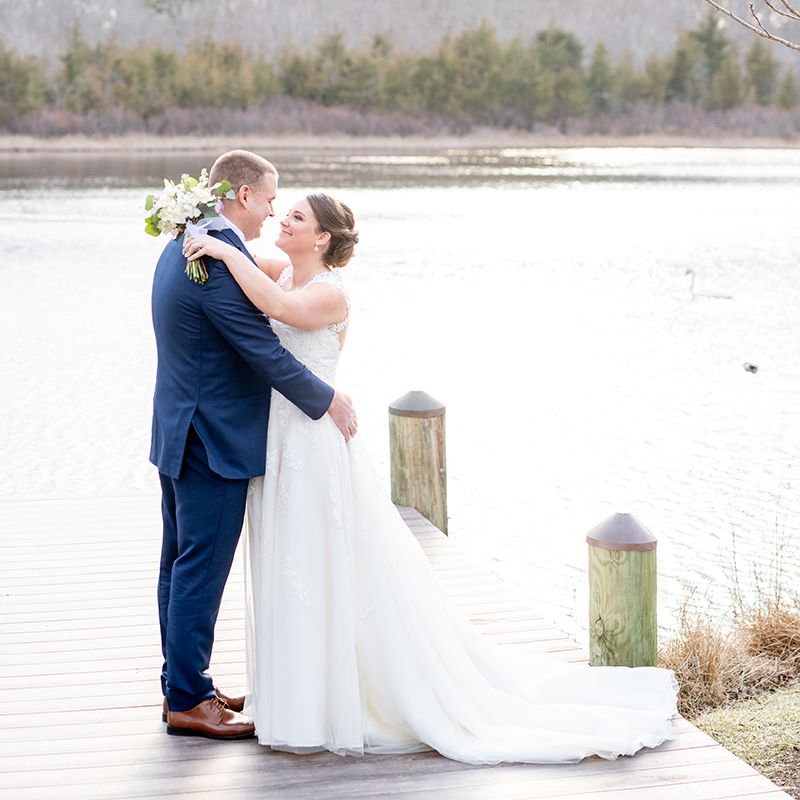 Wedding at The Mill Lakeside Manor:
Jacqui and Drew are married!